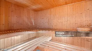 桑拿养生搭配指南：上海桑拿与健康饮食的完美结合 海报