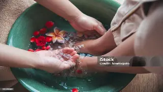 桑拿历史之旅：探秘桑拿的起源与发展，感受文化魅力 海报