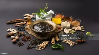 追溯上海桑拿起源：历史演变与文化底蕴探秘 海报