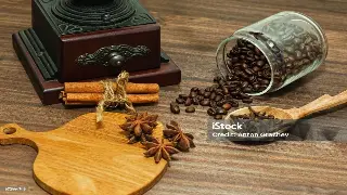 上海桑拿按摩新手入门：基础手法与放松技巧全解析 海报