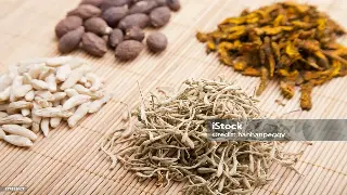 按摩基础入门指南：新手快速掌握基本技巧和注意事项 海报