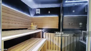 告别僵硬!魔都养生达人私藏:唤醒身体的按摩手法秘籍,让你原地满血复活! 海报