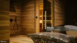 告别肩颈僵硬！3招办公室“葛优瘫”自救按摩术，亲测有效！ 海报