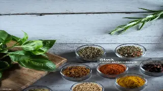 告别僵硬！上海按摩师教你几招简单有效的按摩手法 海报