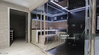 在上海都市生活中，轻松掌握自我按摩的秘诀